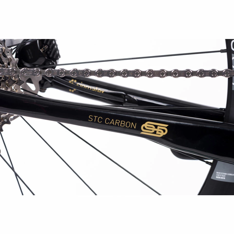 Orro Gold STC 105 Di2 R500DB Road Bike (2023) 11 Orro Gold STC 105 Di2 R500DB Road Bike (2023) – Image 9