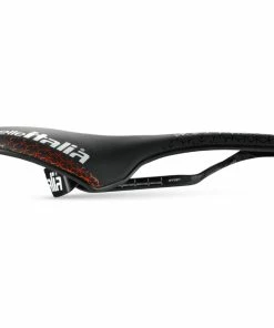 Selle Selle Italia SLR Boost Pro Team Kit Carbonio Superflow 8 Selle Selle Italia SLR Boost Pro Team Kit Carbonio Superflow -Vélos de route Magasin de vente Selle Italia SLR Boost Kit Superflow Pro Team Saddle 02