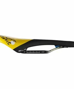 Selle Selle Italia SLR Kit Carbonio Superflow TDF -Vélos de route Magasin de vente Selle Italia SLR Kit Carbonio Superflow TDF Saddle Saddles Black Yellow 041P130ICA001 1
