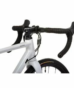 Vélo De Route Femme Vitus Razor W (disque, Claris, 2022) 19 Vélo De Route Femme Vitus Razor W (disque, Claris, 2022) -Vélos de route Magasin de vente Vitus Razor W Disc Road Bike Claris 2022 05